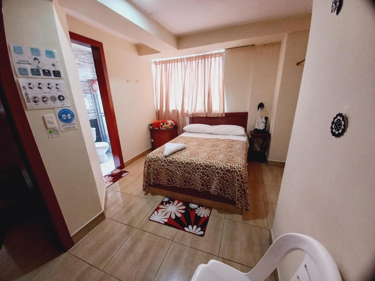 Hostal Oro Orense 키토 외부 사진